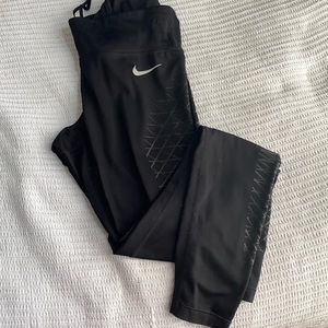 Nike leggings